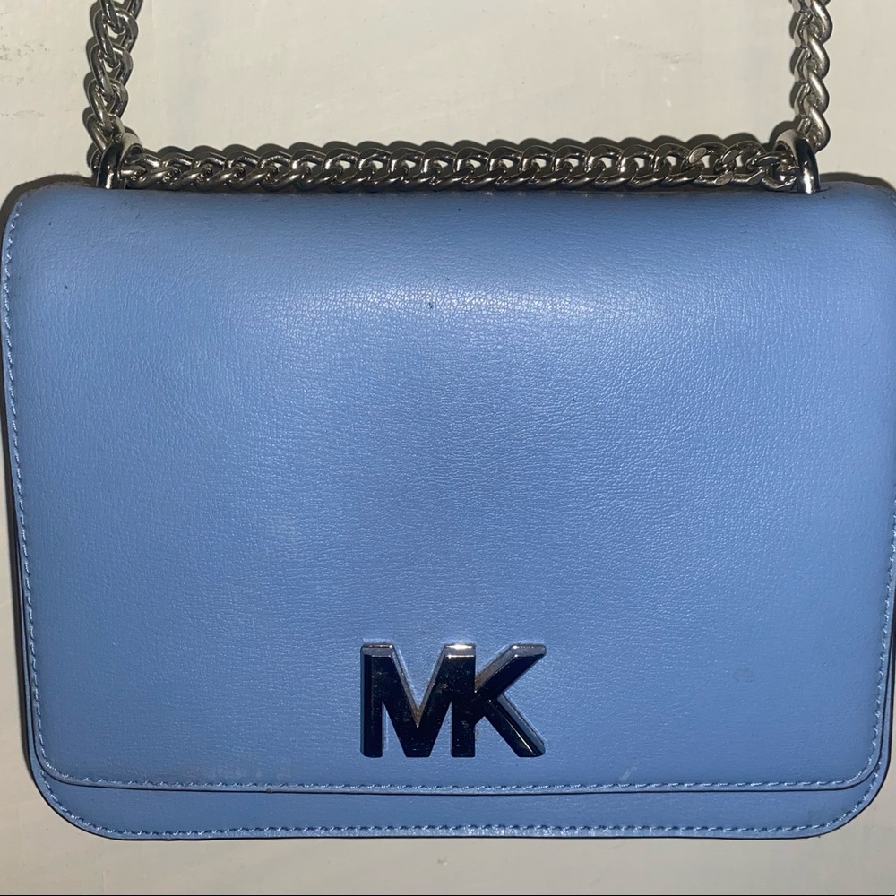 Michael kors body cross